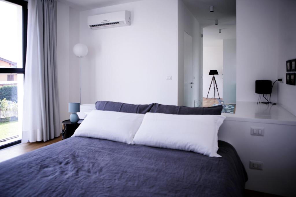 Mxp Rooms Guest House Cardano Al Campo Rom bilde
