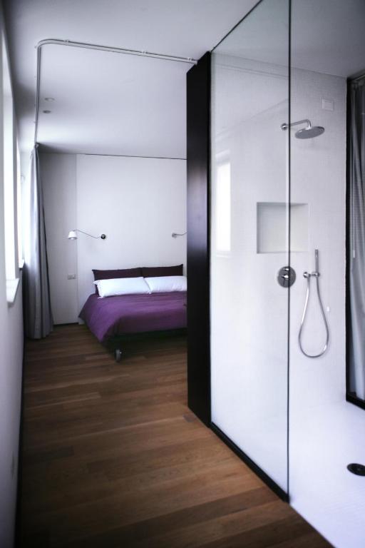 Mxp Rooms Guest House Cardano Al Campo Rom bilde