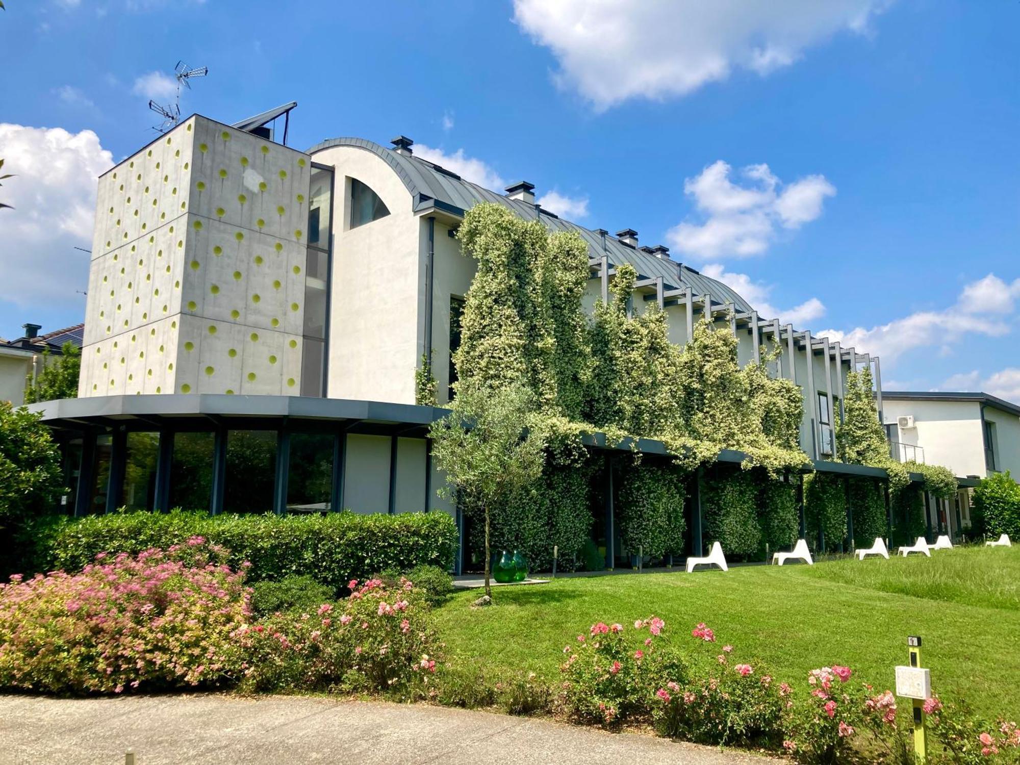 Mxp Rooms Guest House Cardano Al Campo Eksteriør bilde