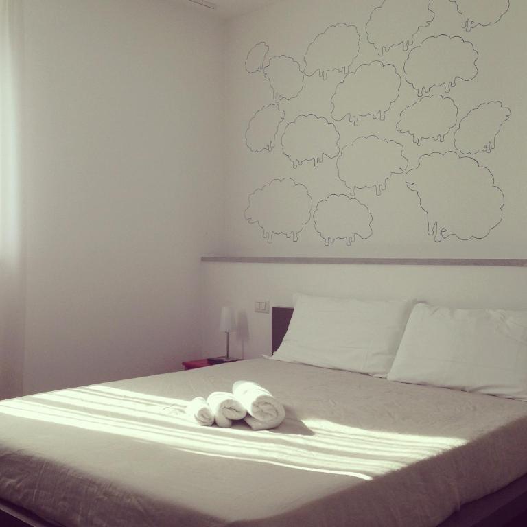 Mxp Rooms Guest House Cardano Al Campo Eksteriør bilde