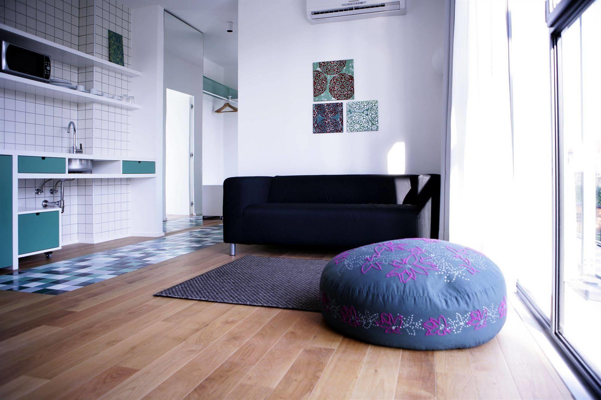 Mxp Rooms Guest House Cardano Al Campo Eksteriør bilde