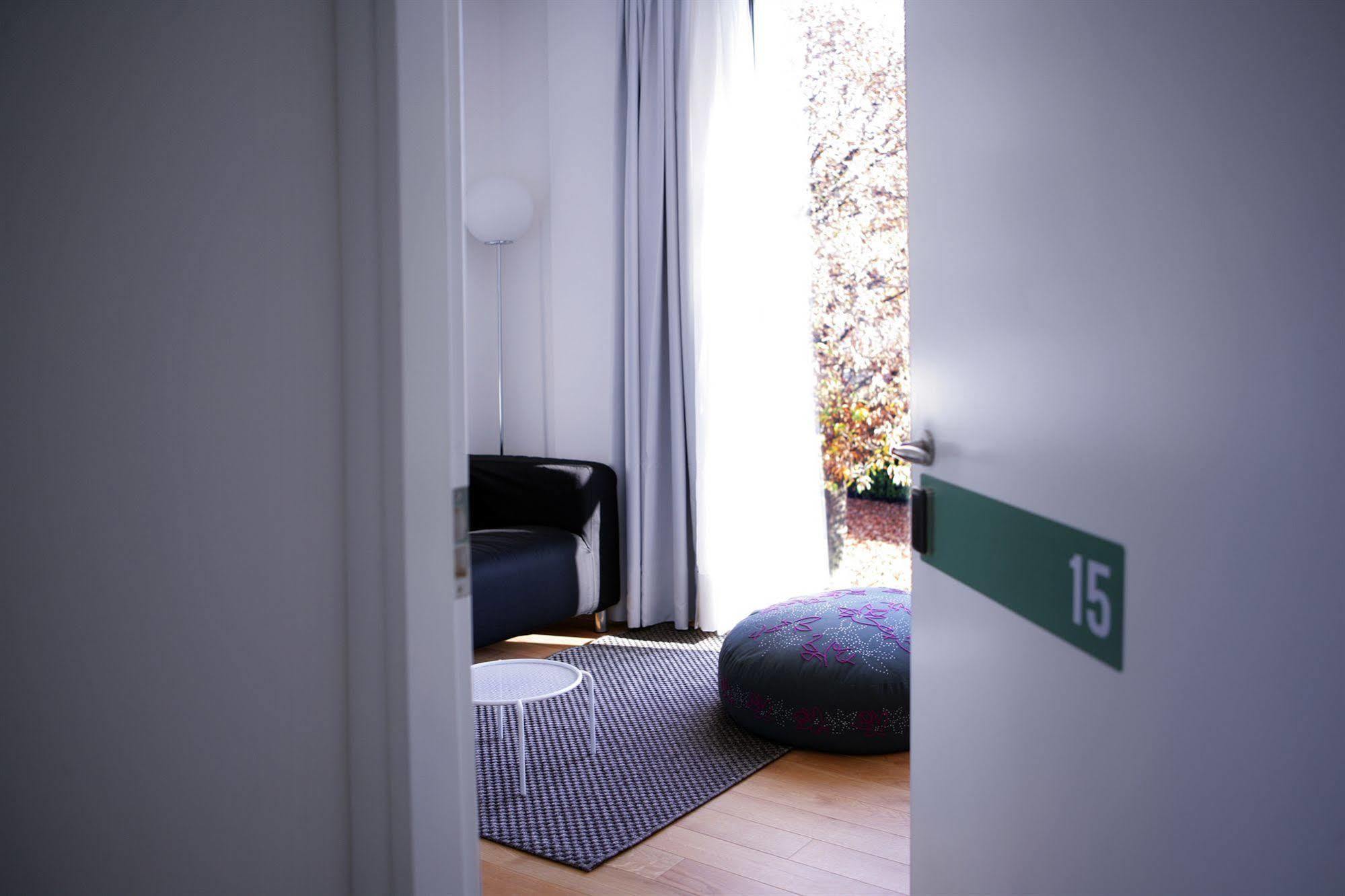 Mxp Rooms Guest House Cardano Al Campo Eksteriør bilde